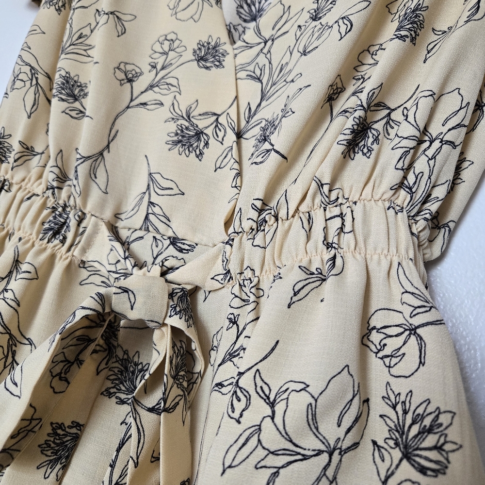 Sweet Rain Yellow Floral Women's Top